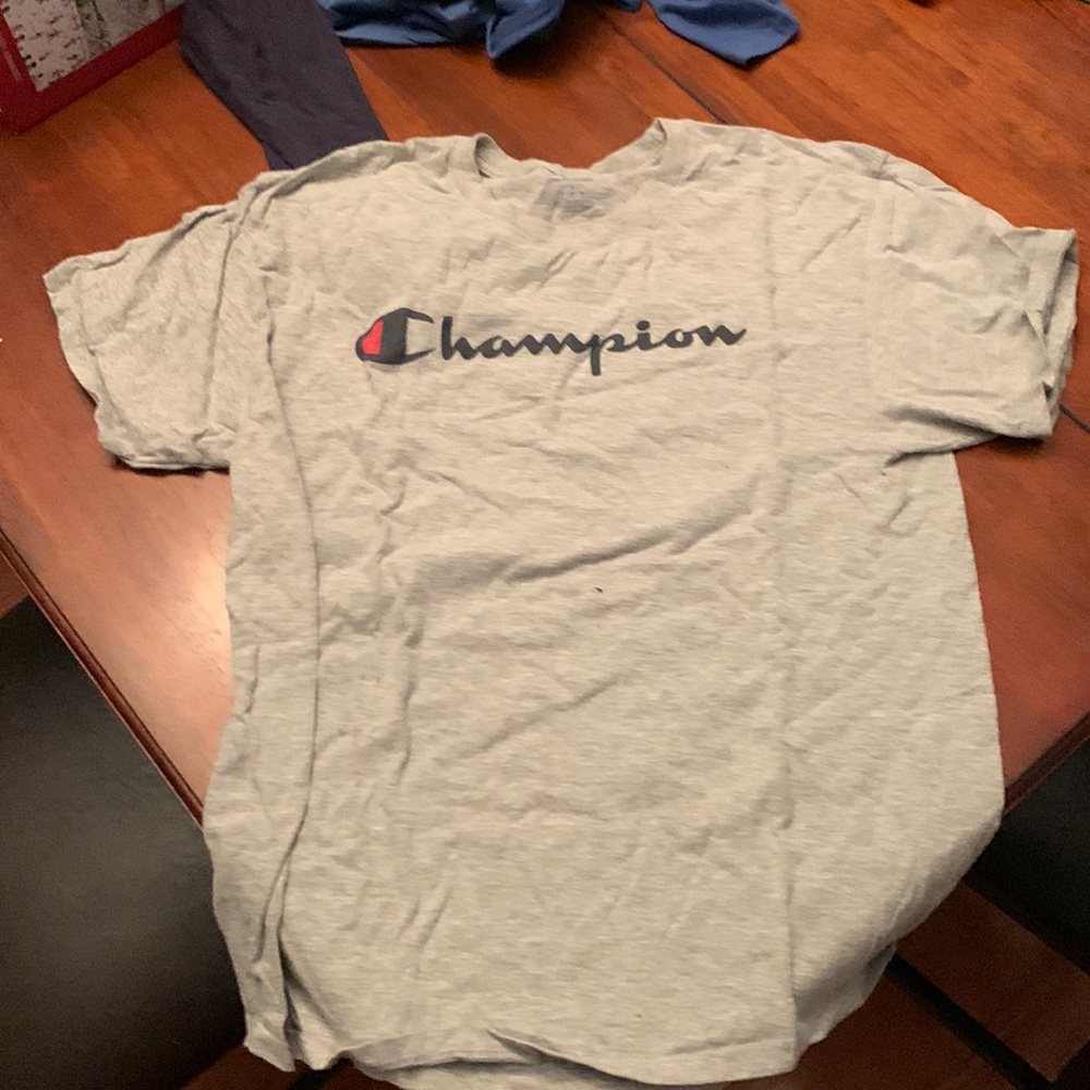 Mens Champion Short Sleeve, Size Large